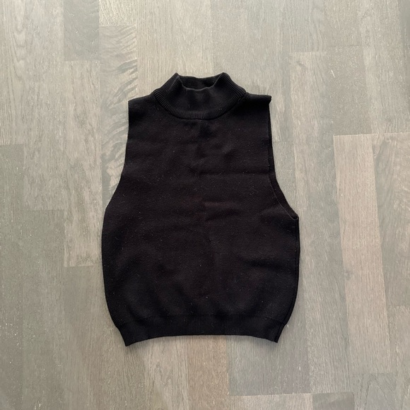 Forever 21 black knit tank top - Picture 1 of 5